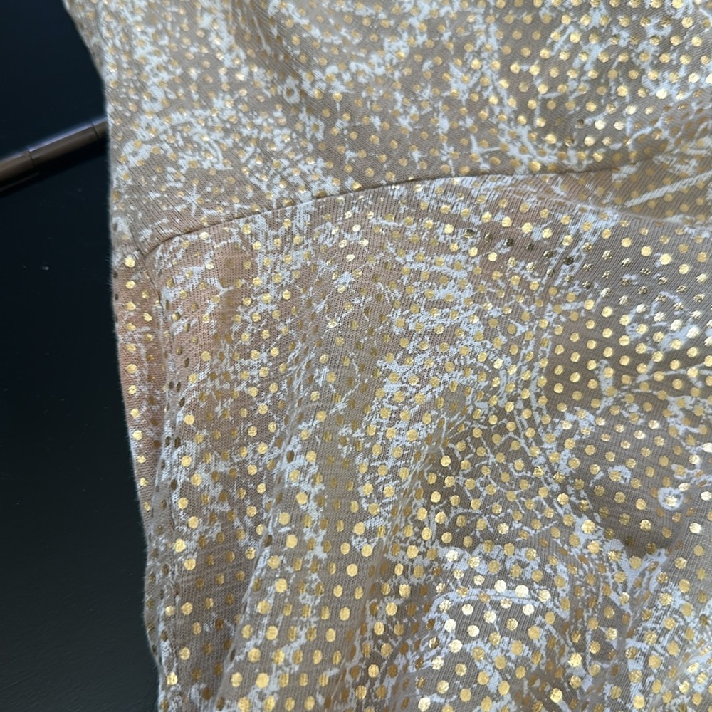 Zenergy by Chico’s gold & white floral foil polka dot print knit top 2 - Picture 7 of 7